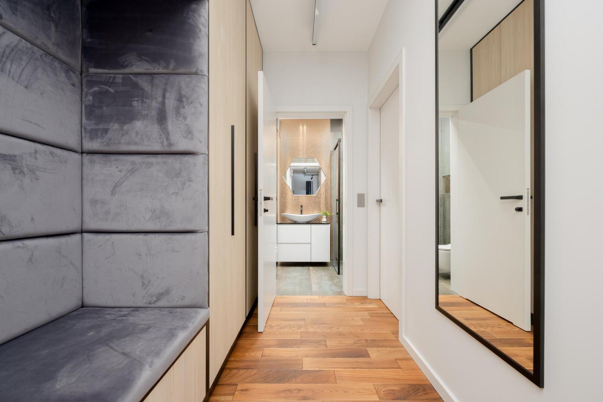 Cozy Apartments With Parking In The 19Th District By Noclegi Renters Warsaw Exterior photo